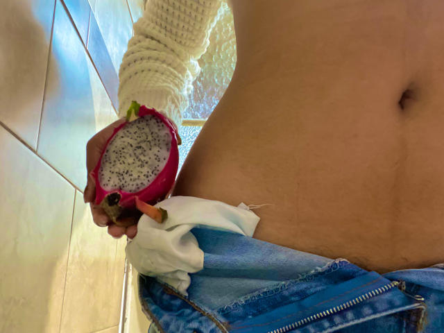 SophieSonyas - Live porn &amp; sex cam - 27501940