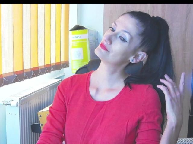 BeatrixCharmm - Live porn &amp; sex cam - 27509815