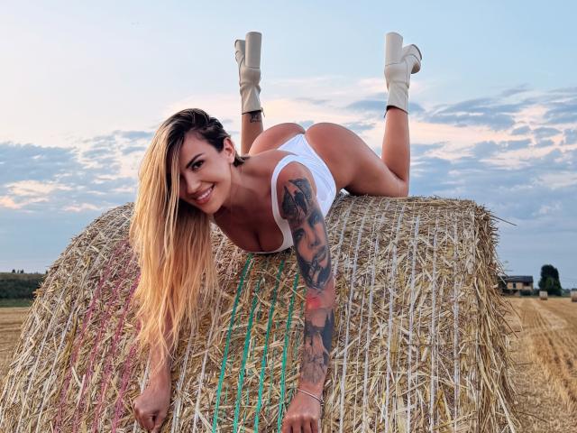 ZoeyMarie - Live sex cam - 27512839