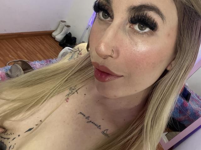 SammyViolet - פורנו בשידור חי ומצלמת סקס - 27519888