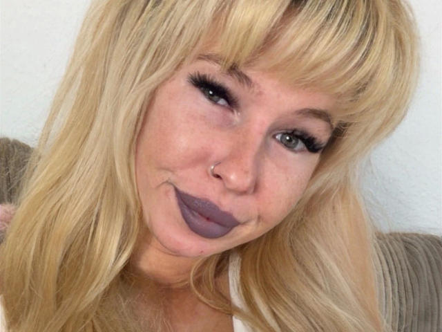 BabsiMonroe-hot - Live sex cam - 27528449