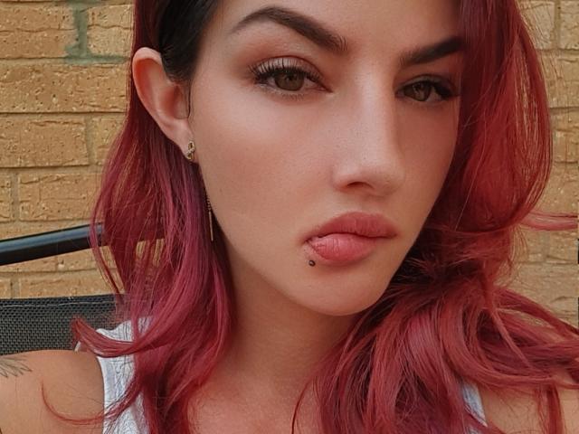 TonPlaisirDeReverBb - Live porn &amp; sex cam - 27531025