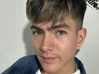 Archangel69 - Live porn &amp; sex cam - 27533055