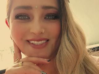 AlessadraJones - Live sex cam - 27533195