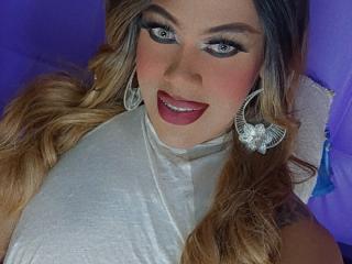 CrystalNew - Live porn &amp; sex cam - 27536870