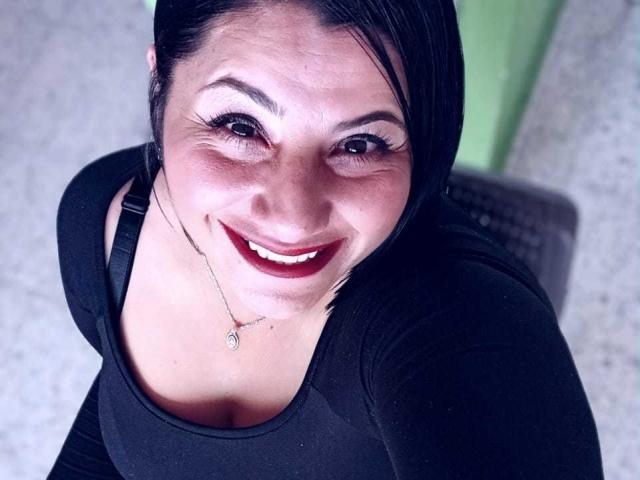 AngeleRoux - Live sex cam - 27550828