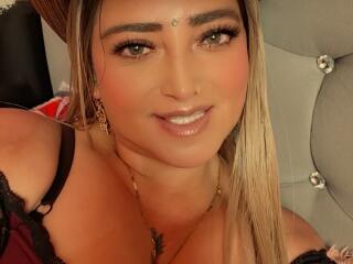 AlessadraJones - Live sex cam - 27550856