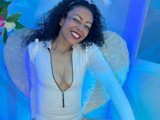 BrendaLive - Live porn &amp; sex cam - 27551339