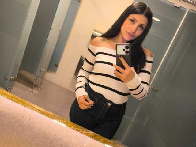 SaraWestt - Live porn &amp; sex cam - 27567642