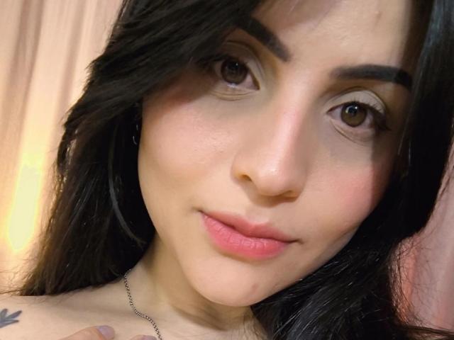 SaraWestt - Live sexe cam - 27567978