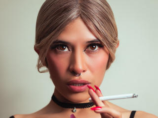 MartinaEvans - Sexe cam en vivo - 27568447