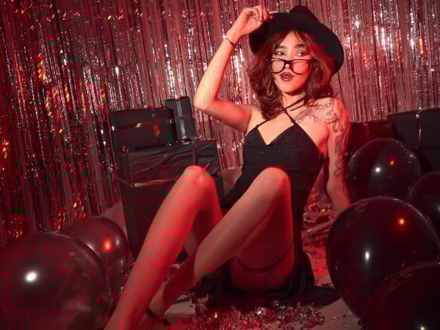OliviaMonroe - Sexe cam en vivo - 27570085