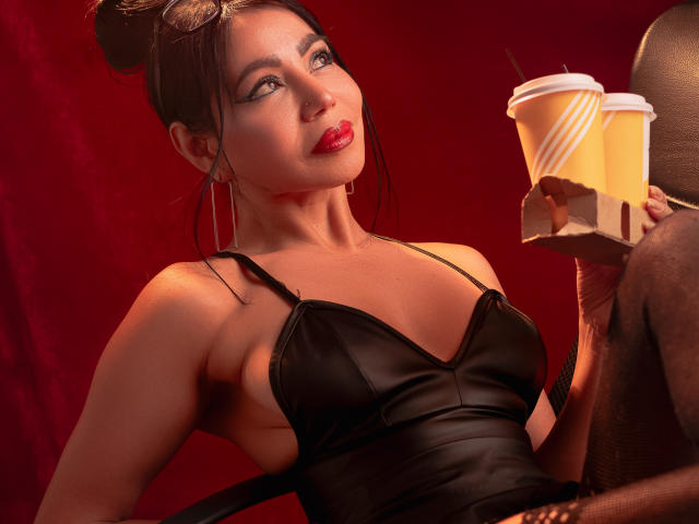 HelenHard - Live porn &amp; sex cam - 27570421