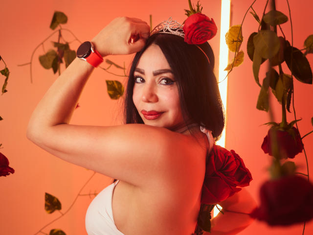 HelenHard - Élő pornó és szexkamera - 27570890
