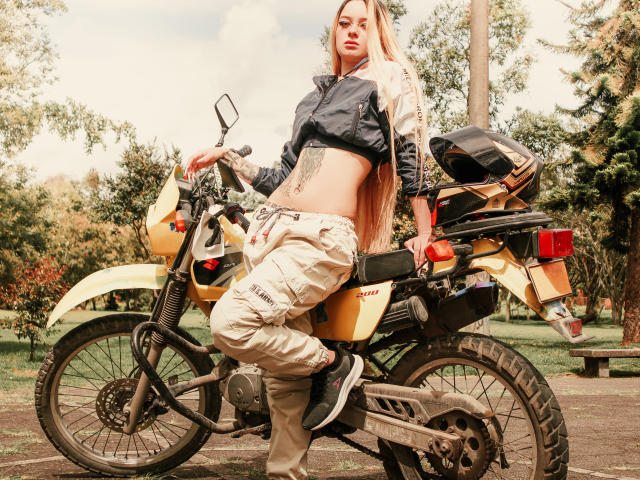 MiaValentine - Camera khiêu dâm &amp; quyến rũ trực tiếp - 27572136