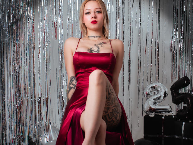 MiaValentine - сексуальная веб-камера в реальном времени - 27572976