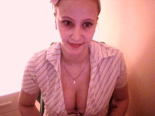 TeDessire - Web cam exciting with this White Girl 