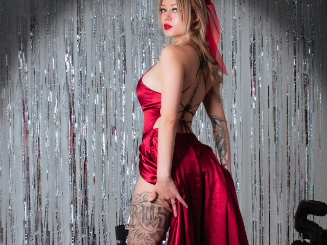 MiaValentine - Live porn &amp; sex cam - 27573438