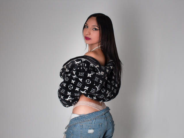 SophiaBella - Sexe cam en vivo - 27573690