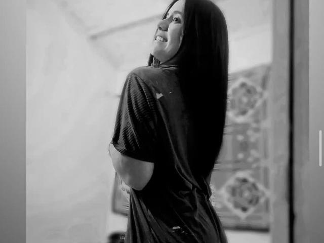 LucieMilner - Live porn &amp; sex cam - 27574068