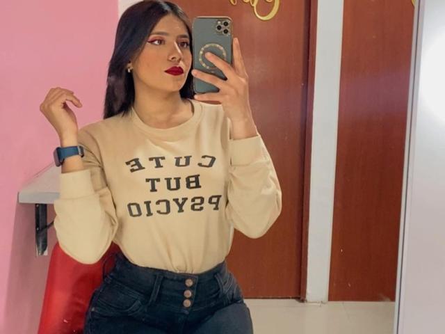 LucieMilner - Camera khiêu dâm &amp; quyến rũ trực tiếp - 27574306