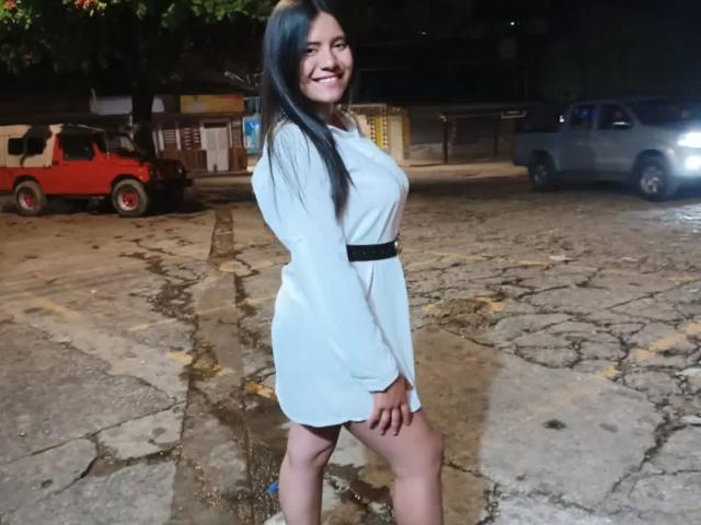 LucieMilner - Live porn &amp; sex cam - 27574768