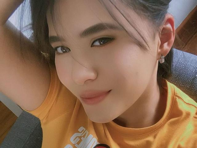 LucieMilner - Camera khiêu dâm &amp; quyến rũ trực tiếp - 27574852