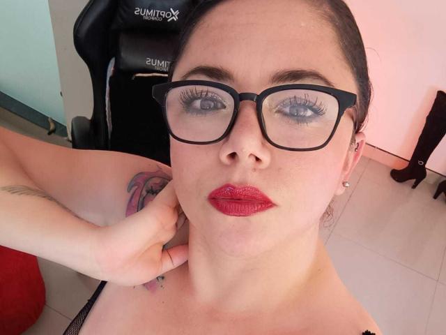 SamanthaVenus - Live porn &amp; sex cam - 27580249