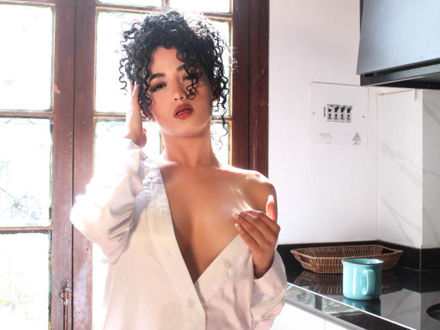 AuroraFerretti - Porno na żywo i seks kamera - 27580683