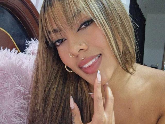 AmelieDuvall - Sexe cam en vivo - 27595082