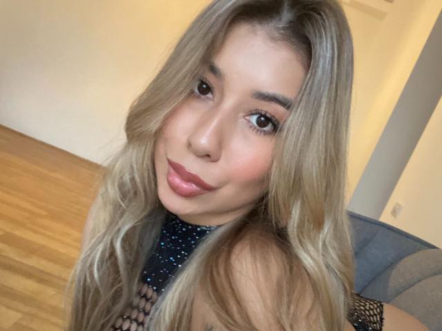 AgostinaNunier - Live sex cam - 27597105