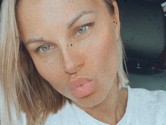 BelleLisaG - Sexe cam en vivo - 27605386