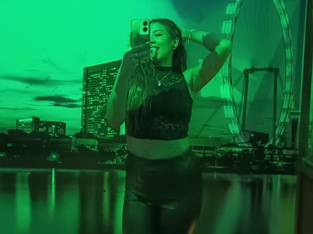 LarissaMiller - Sexe cam en vivo - 27607654