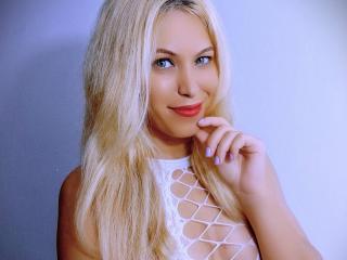 MyaHott - Live porn &amp; sex cam - 27611434