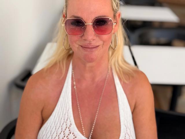 Blueberry-10-hot - Live sex cam - 27611504