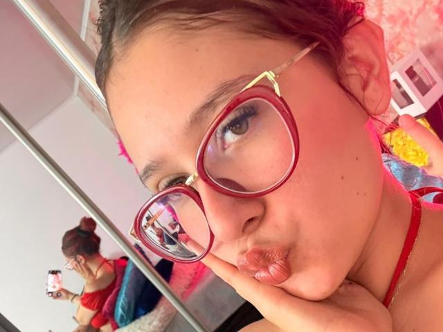 ValeryScot - Live porn &amp; sex cam - 27611560