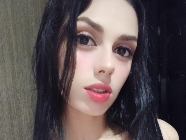 AnaisHilton - Live porn &amp; sex cam - 27614472
