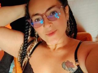 MichellMonet - Live porn &amp; sex cam - 27618175