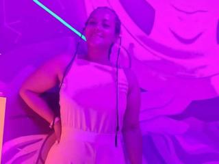 MichellMonet - Sexe cam en vivo - 27618217