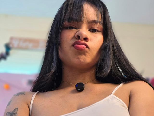 NoaStewart - Live sexe cam - 27619001