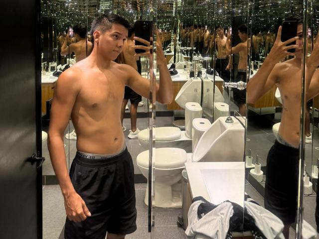 EdwinBlaze - Live sex cam - 27620478