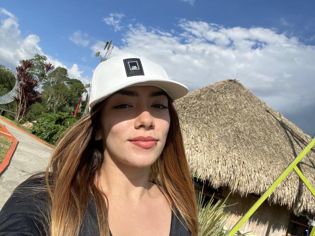 SharonKlart - Live porn &amp; sex cam - 27635892