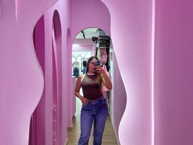 SharonKlart - Camera khiêu dâm &amp; quyến rũ trực tiếp - 27635962