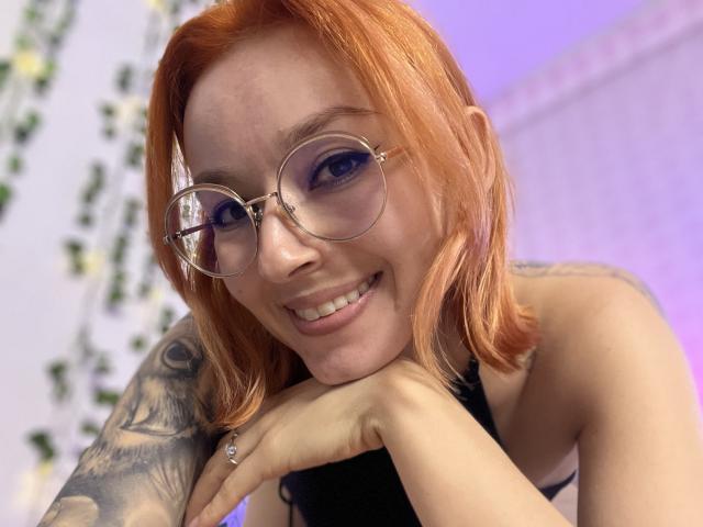 SarahRousen - Sexe cam en vivo - 27643802