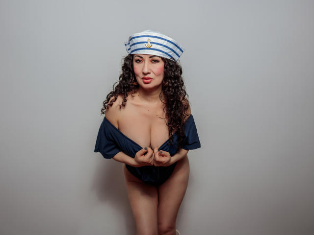 SamanthaAntolin - Live sexe cam - 27647638