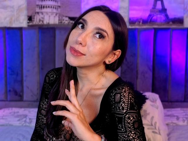 MiaReed - Live Sex Cam - 27648828