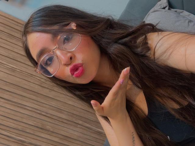 EvaMcAllister - Sexe cam en vivo - 27650438