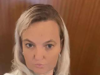 Hotblondi-hot - Sexe cam en vivo - 27655562