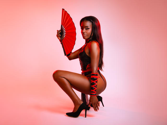 MiaHopson - Sexe cam en vivo - 27657151