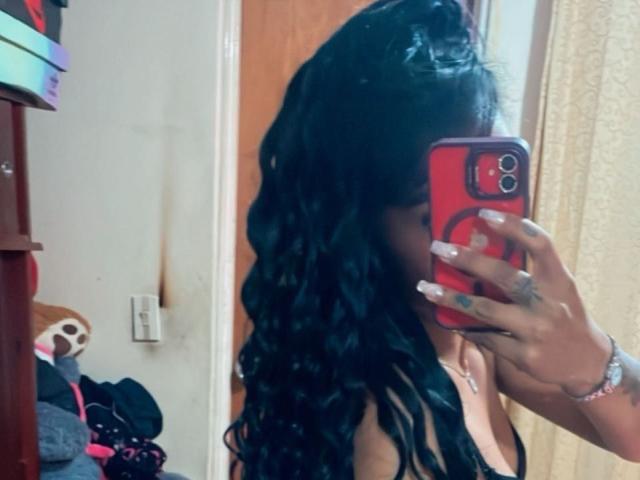 EmmaEbony - Live porn &amp; sex cam - 27658243